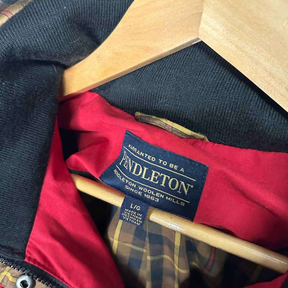 Pendleton Red Ski Jacket With Hood - image 4
